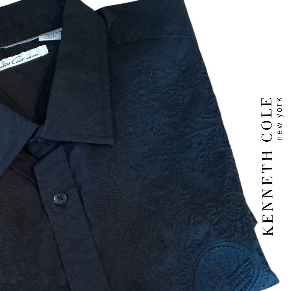 Kenneth Cole New Embroidered Paisley Pattern Black Button-Up Shirt - NWOT Size L